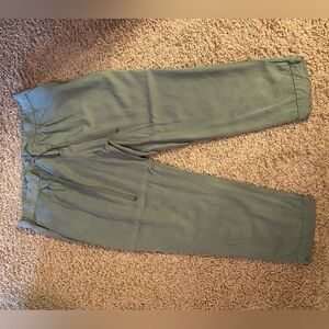 Womens old navy lightweight olive green pants size 14